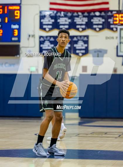 Thumbnail 3 in Sierra Pacific vs Pacifica (Santa Barbara Holiday Classic) photogallery.