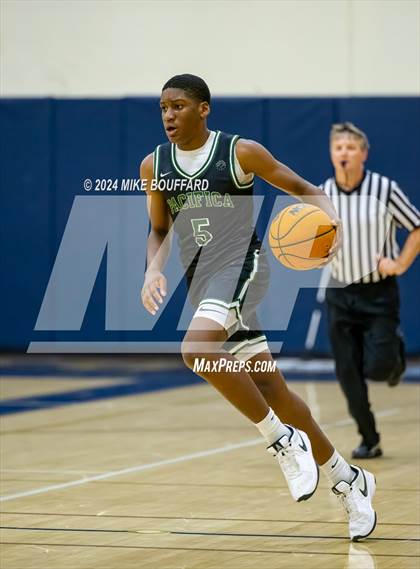 Thumbnail 2 in Sierra Pacific vs Pacifica (Santa Barbara Holiday Classic) photogallery.