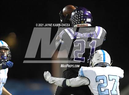 Thumbnail 3 in Saugus @ Valencia photogallery.