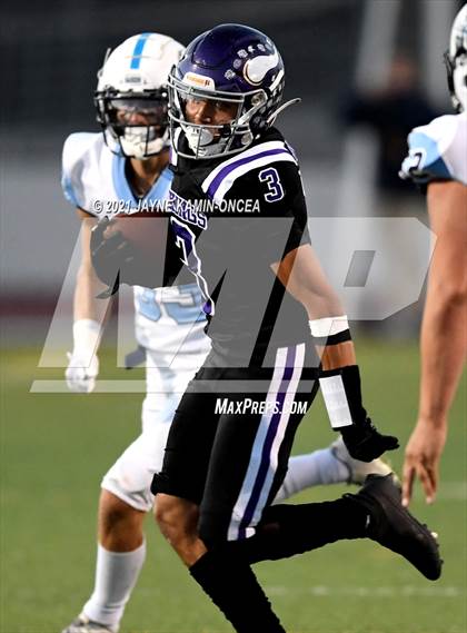 Thumbnail 3 in Saugus @ Valencia photogallery.