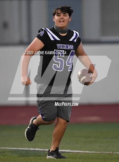 Thumbnail 2 in Saugus @ Valencia photogallery.