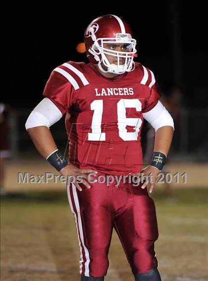 Thumbnail 3 in La Serna @ California photogallery.