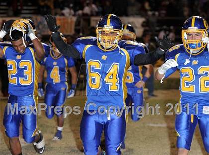 Thumbnail 1 in La Serna @ California photogallery.