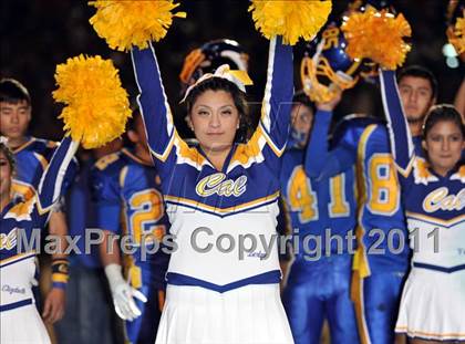 Thumbnail 1 in La Serna @ California photogallery.