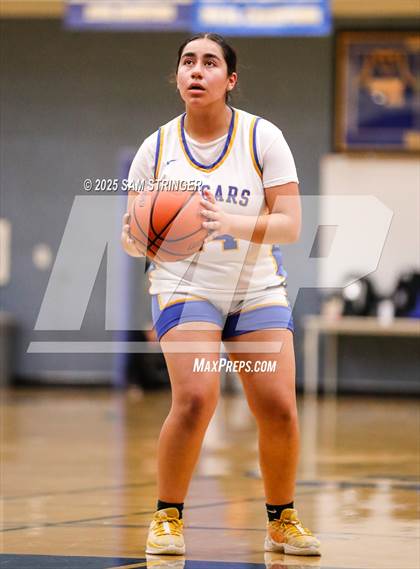 Thumbnail 3 in Tracy @ Newark Memorial photogallery.