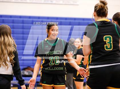 Thumbnail 3 in Tracy @ Newark Memorial photogallery.