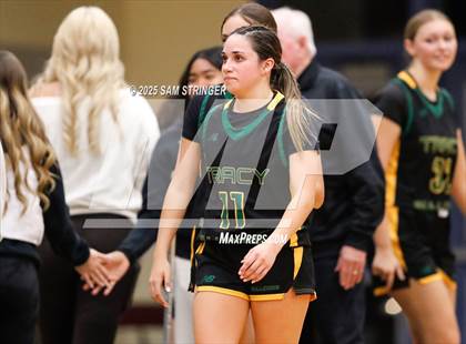 Thumbnail 3 in Tracy @ Newark Memorial photogallery.