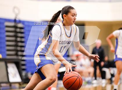 Thumbnail 2 in Tracy @ Newark Memorial photogallery.