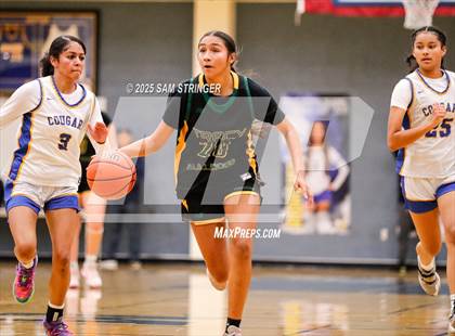 Thumbnail 2 in Tracy @ Newark Memorial photogallery.