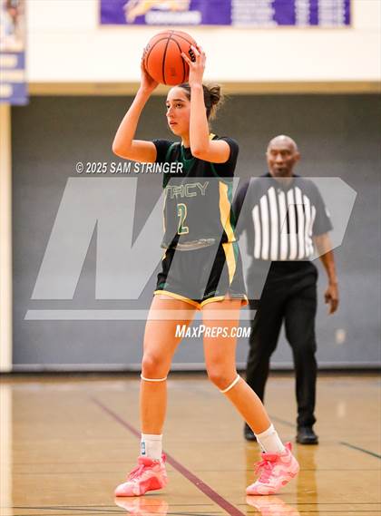 Thumbnail 1 in Tracy @ Newark Memorial photogallery.