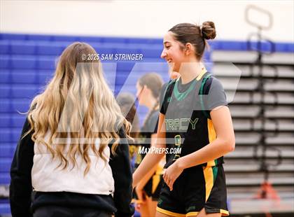 Thumbnail 3 in Tracy @ Newark Memorial photogallery.