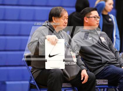 Thumbnail 2 in Tracy @ Newark Memorial photogallery.