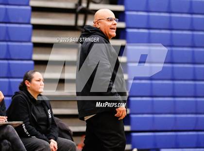 Thumbnail 1 in Tracy @ Newark Memorial photogallery.