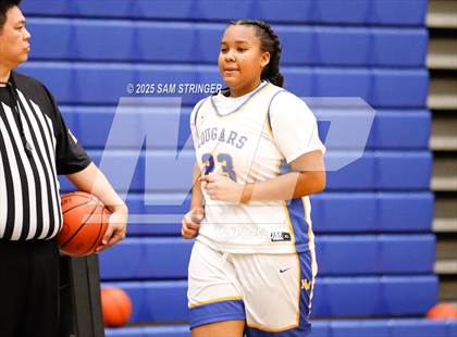 Thumbnail 3 in Tracy @ Newark Memorial photogallery.