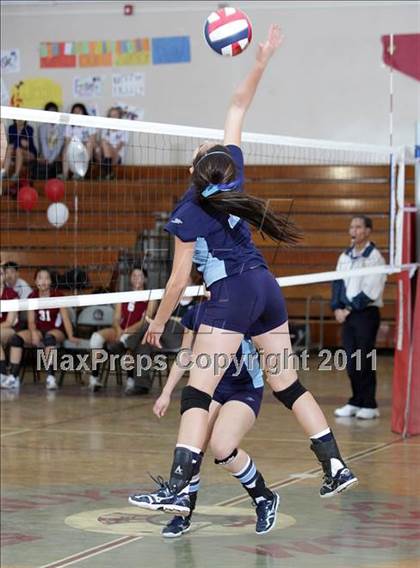 Thumbnail 2 in Sylmar @ Van Nuys photogallery.