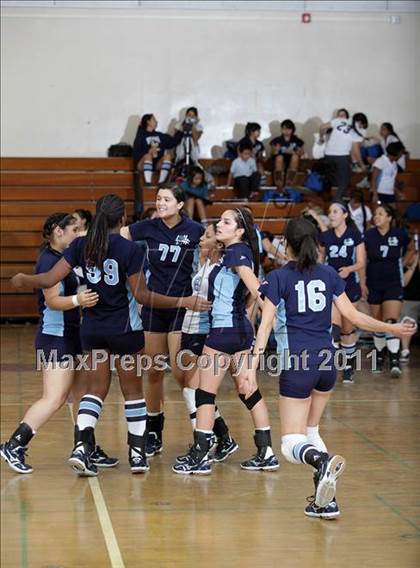 Thumbnail 2 in Sylmar @ Van Nuys photogallery.