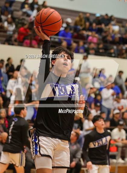 Thumbnail 3 in Pioneer vs. Vela (UIL Basketball 5A Regional Quarterfinal) photogallery.
