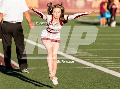 Thumbnail 1 in Canyon @ Simi Valley photogallery.