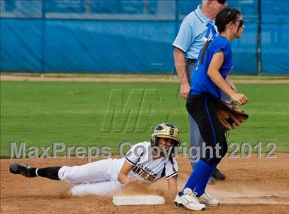 Thumbnail 1 in Danbury vs Santa Gertrudis Academy (UIL 2A Region 4 Finals) photogallery.
