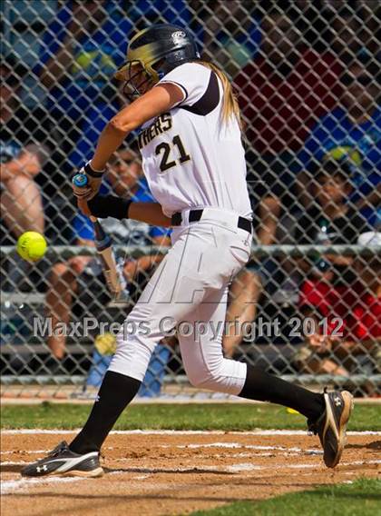 Thumbnail 3 in Danbury vs Santa Gertrudis Academy (UIL 2A Region 4 Finals) photogallery.