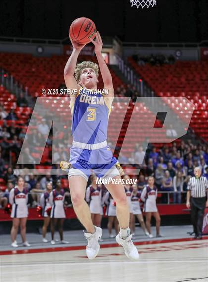 Thumbnail 3 in Orem vs. Woods Cross (UHSAA Quarter Final) photogallery.