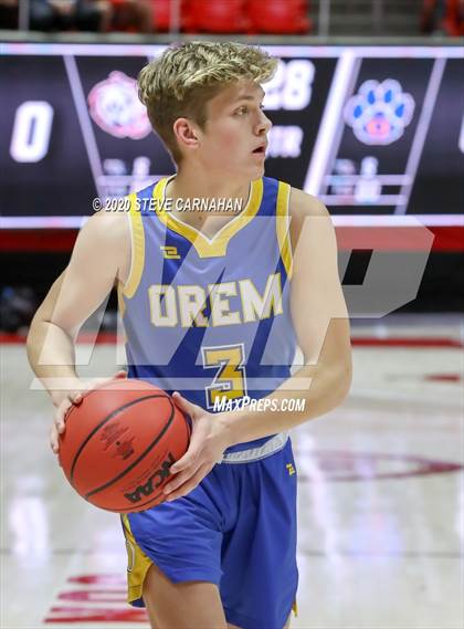 Thumbnail 1 in Orem vs. Woods Cross (UHSAA Quarter Final) photogallery.