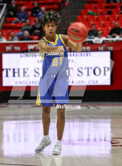 Thumbnail 2 in Orem vs. Woods Cross (UHSAA Quarter Final) photogallery.