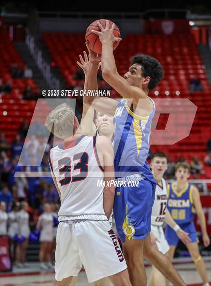 Thumbnail 1 in Orem vs. Woods Cross (UHSAA Quarter Final) photogallery.