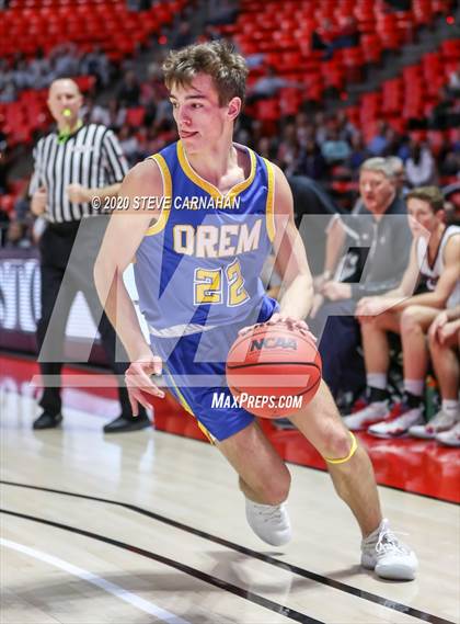 Thumbnail 3 in Orem vs. Woods Cross (UHSAA Quarter Final) photogallery.