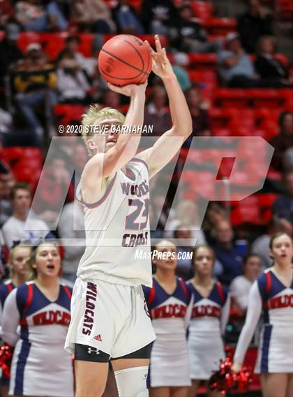 Thumbnail 3 in Orem vs. Woods Cross (UHSAA Quarter Final) photogallery.