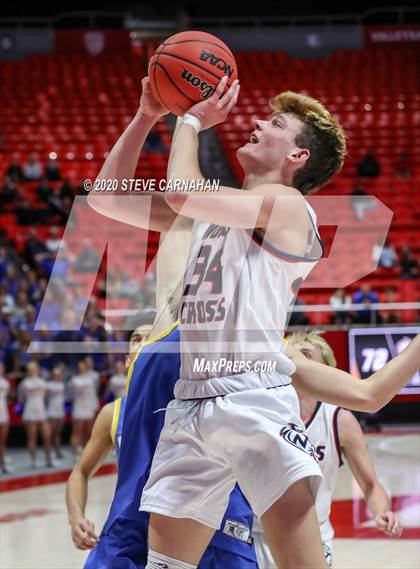 Thumbnail 2 in Orem vs. Woods Cross (UHSAA Quarter Final) photogallery.