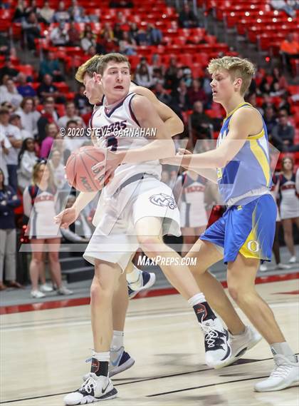 Thumbnail 2 in Orem vs. Woods Cross (UHSAA Quarter Final) photogallery.