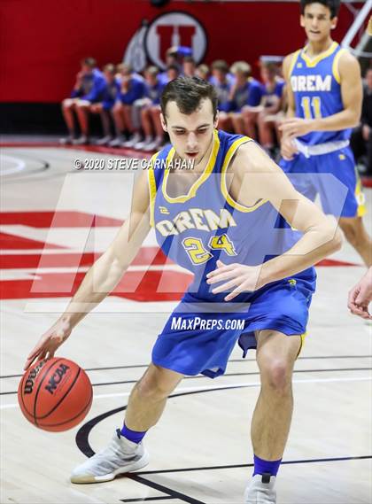 Thumbnail 1 in Orem vs. Woods Cross (UHSAA Quarter Final) photogallery.