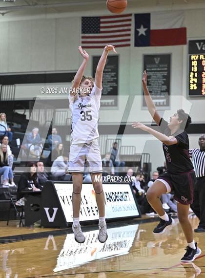 Thumbnail 1 in Round Rock @ Vandegrift photogallery.