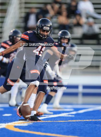 Thumbnail 1 in   Birmingham @ Chaminade photogallery.