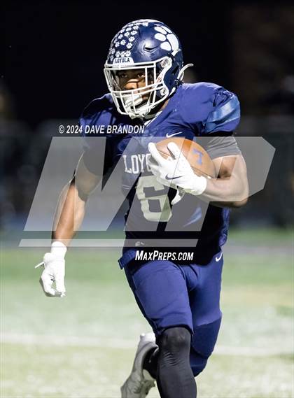 Thumbnail 2 in Simi Valley vs. Loyola (CIF-SS D3 Semi-Final) photogallery.