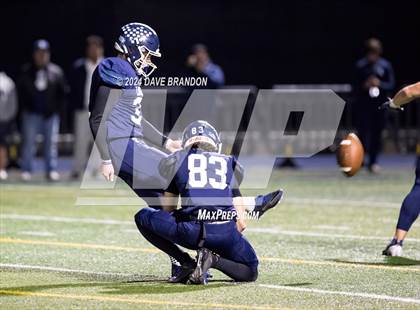 Thumbnail 1 in Simi Valley vs. Loyola (CIF-SS D3 Semi-Final) photogallery.