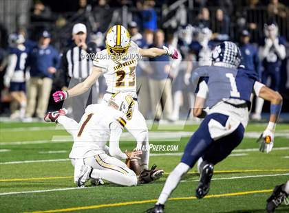 Thumbnail 1 in Simi Valley vs. Loyola (CIF-SS D3 Semi-Final) photogallery.