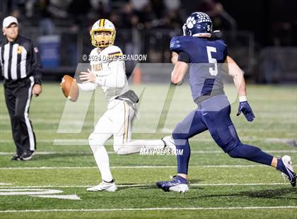 Thumbnail 2 in Simi Valley vs. Loyola (CIF-SS D3 Semi-Final) photogallery.