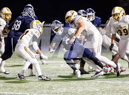 Thumbnail 2 in Simi Valley vs. Loyola (CIF-SS D3 Semi-Final) photogallery.