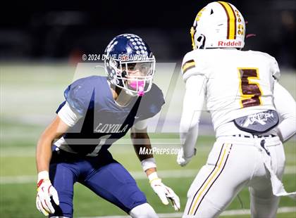 Thumbnail 3 in Simi Valley vs. Loyola (CIF-SS D3 Semi-Final) photogallery.