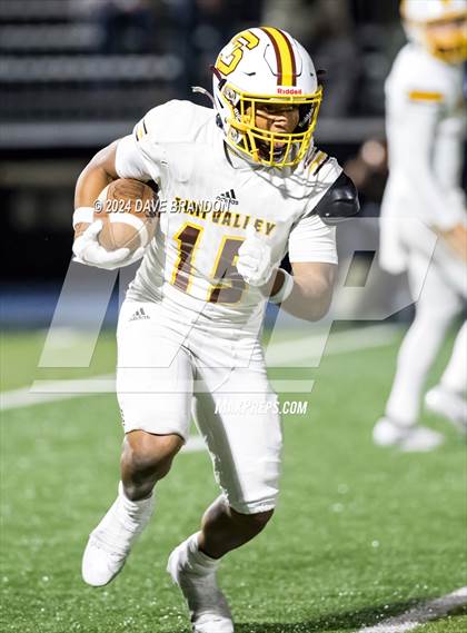 Thumbnail 1 in Simi Valley vs. Loyola (CIF-SS D3 Semi-Final) photogallery.