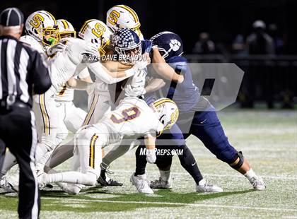 Thumbnail 1 in Simi Valley vs. Loyola (CIF-SS D3 Semi-Final) photogallery.