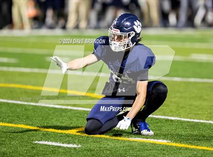 Thumbnail 2 in Simi Valley vs. Loyola (CIF-SS D3 Semi-Final) photogallery.