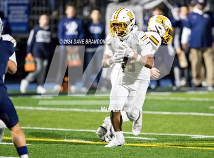Thumbnail 3 in Simi Valley vs. Loyola (CIF-SS D3 Semi-Final) photogallery.