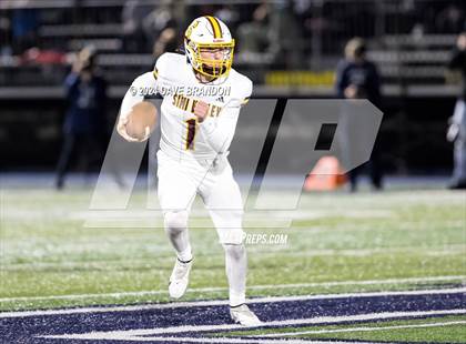 Thumbnail 2 in Simi Valley vs. Loyola (CIF-SS D3 Semi-Final) photogallery.