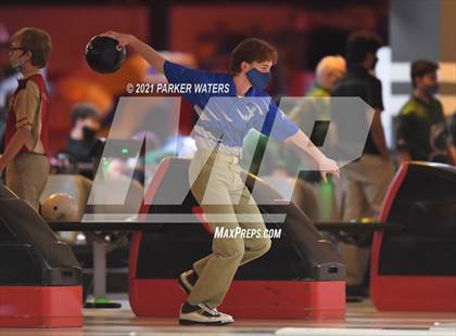 Thumbnail 3 in LHSAA Bowling Playoffs (Round 2, 1 PM, Kenner Lanes) photogallery.