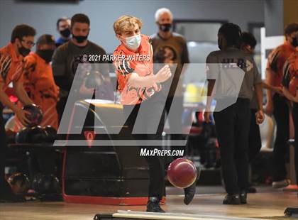 Thumbnail 3 in LHSAA Bowling Playoffs (Round 2, 1 PM, Kenner Lanes) photogallery.