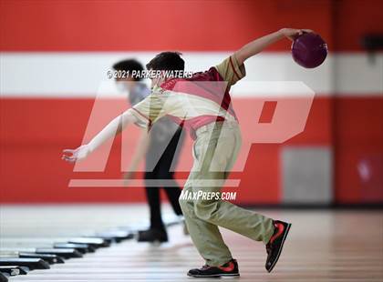 Thumbnail 2 in LHSAA Bowling Playoffs (Round 2, 1 PM, Kenner Lanes) photogallery.
