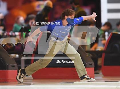 Thumbnail 2 in LHSAA Bowling Playoffs (Round 2, 1 PM, Kenner Lanes) photogallery.